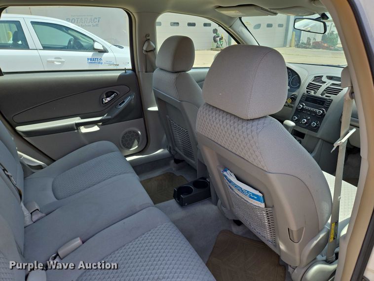 image for item EN8078 2006 Chevrolet Malibu Maxx LT 