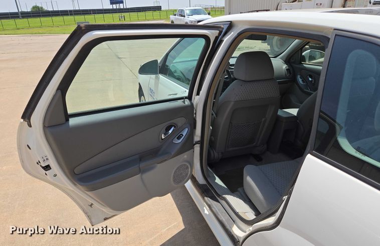 image for item EN8078 2006 Chevrolet Malibu Maxx LT 