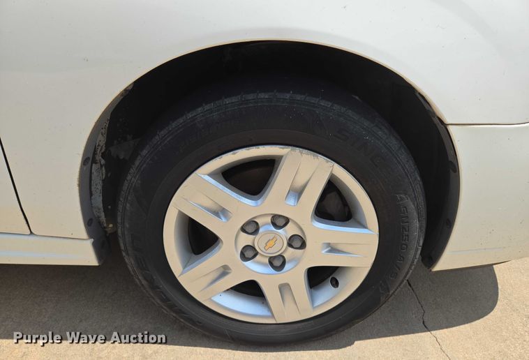 image for item EN8078 2006 Chevrolet Malibu Maxx LT 