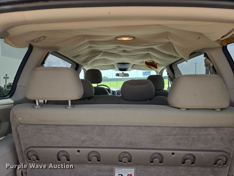 image for item EN8081 2007 Dodge Caravan SXT van