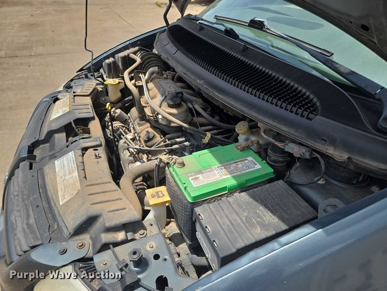 image for item EN8081 2007 Dodge Caravan SXT van