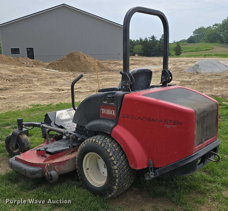 image for item EO1028 Toro Groundsmaster 7200 ZTR lawn mower