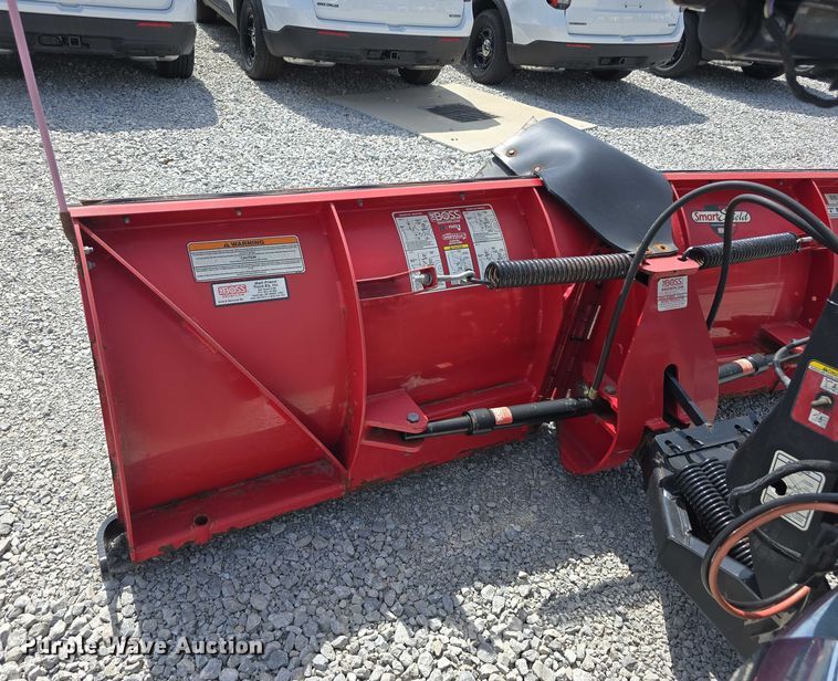 image for item EO1042 2009 Chevrolet Silverado 2500 utility bed pickup truck