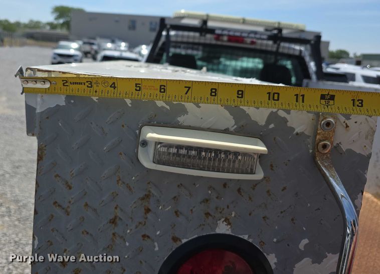 image for item EO1042 2009 Chevrolet Silverado 2500 utility bed pickup truck