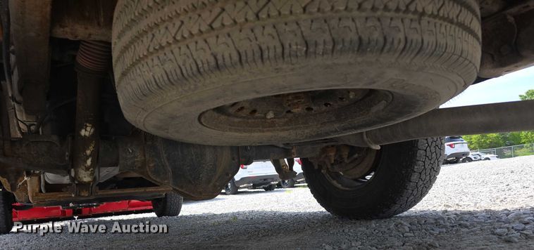 image for item EO1042 2009 Chevrolet Silverado 2500 utility bed pickup truck