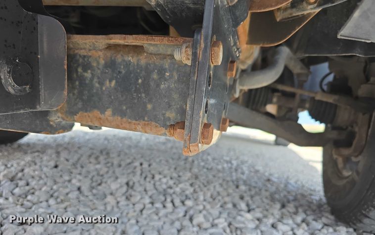 image for item EO1042 2009 Chevrolet Silverado 2500 utility bed pickup truck