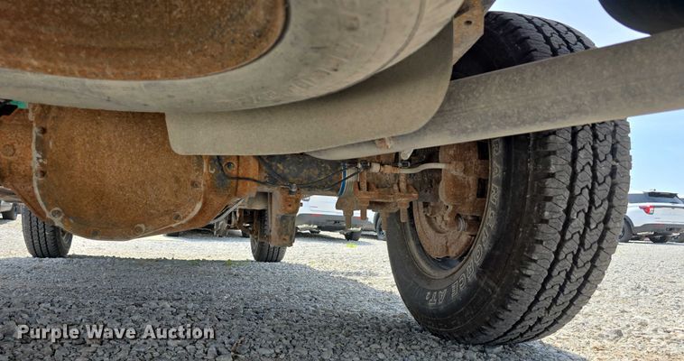 image for item EO1043 2013 Ford F250 Super Duty XLT SuperCab pickup truck