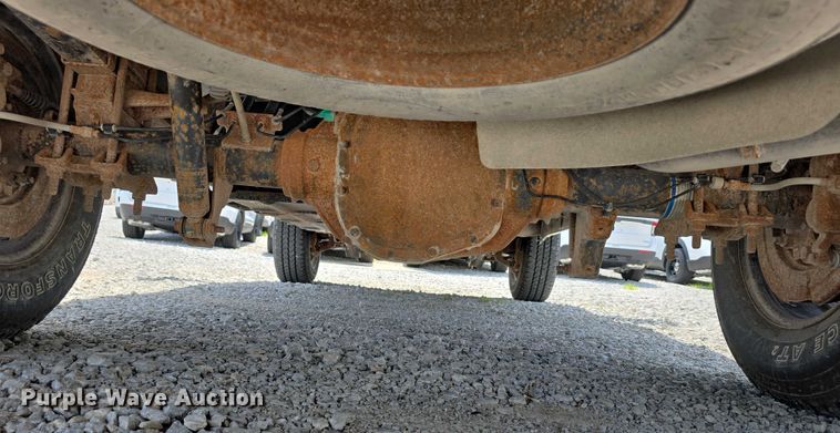 image for item EO1043 2013 Ford F250 Super Duty XLT SuperCab pickup truck