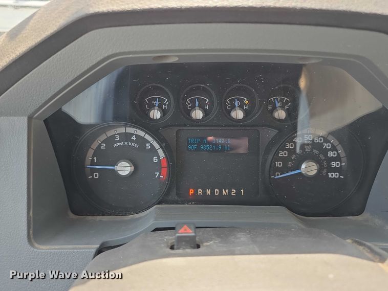 image for item EO1043 2013 Ford F250 Super Duty XLT SuperCab pickup truck