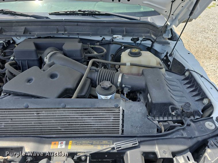 image for item EO1043 2013 Ford F250 Super Duty XLT SuperCab pickup truck