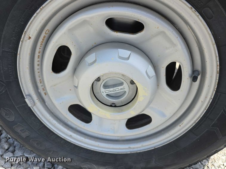 image for item EO1043 2013 Ford F250 Super Duty XLT SuperCab pickup truck