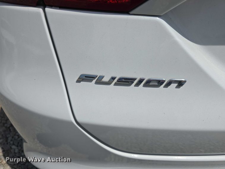 image for item EO1044 2013 Ford Fusion S 