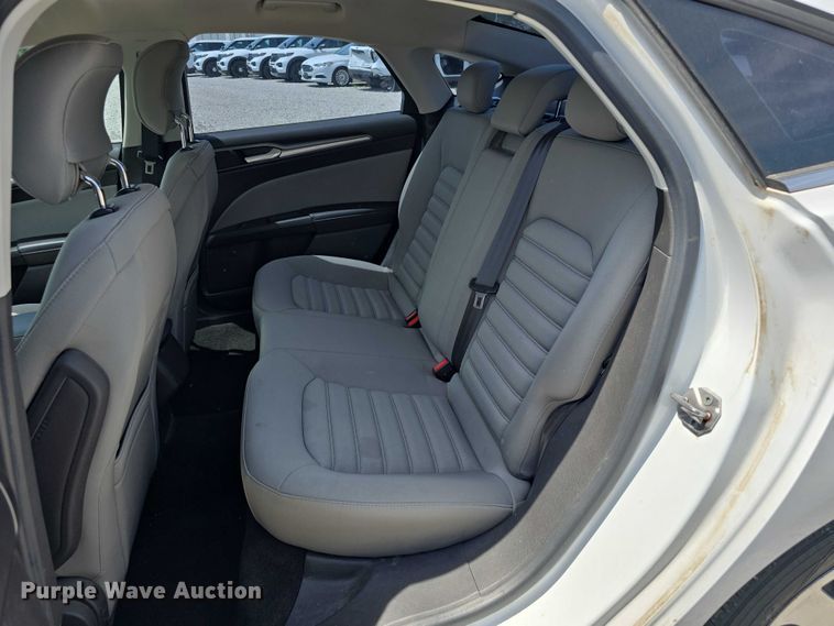 image for item EO1044 2013 Ford Fusion S 