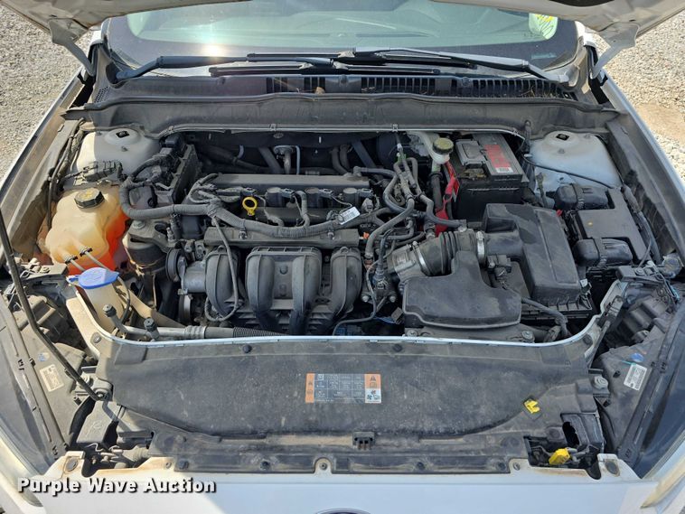 image for item EO1044 2013 Ford Fusion S 