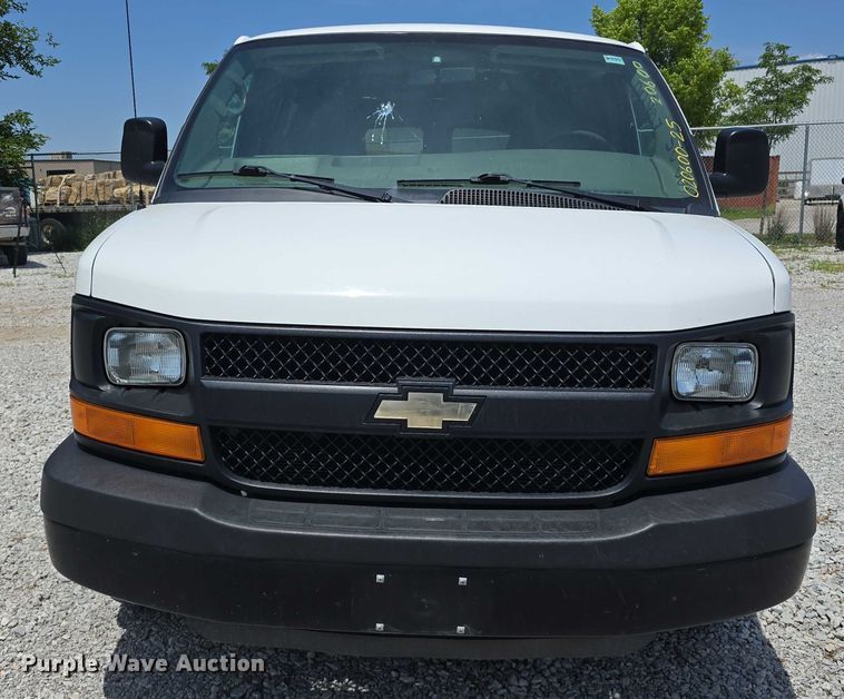 image for item EO1050 2012 Chevrolet Express 1500 van