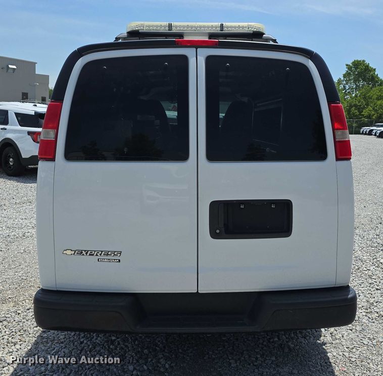 image for item EO1050 2012 Chevrolet Express 1500 van