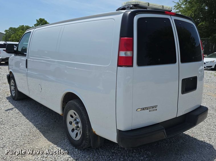 image for item EO1050 2012 Chevrolet Express 1500 van