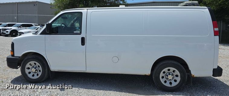 image for item EO1050 2012 Chevrolet Express 1500 van