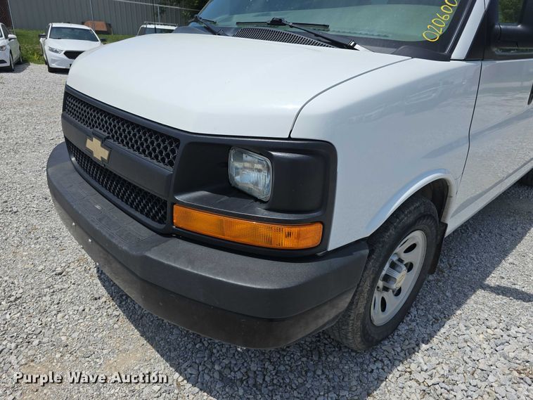 image for item EO1050 2012 Chevrolet Express 1500 van