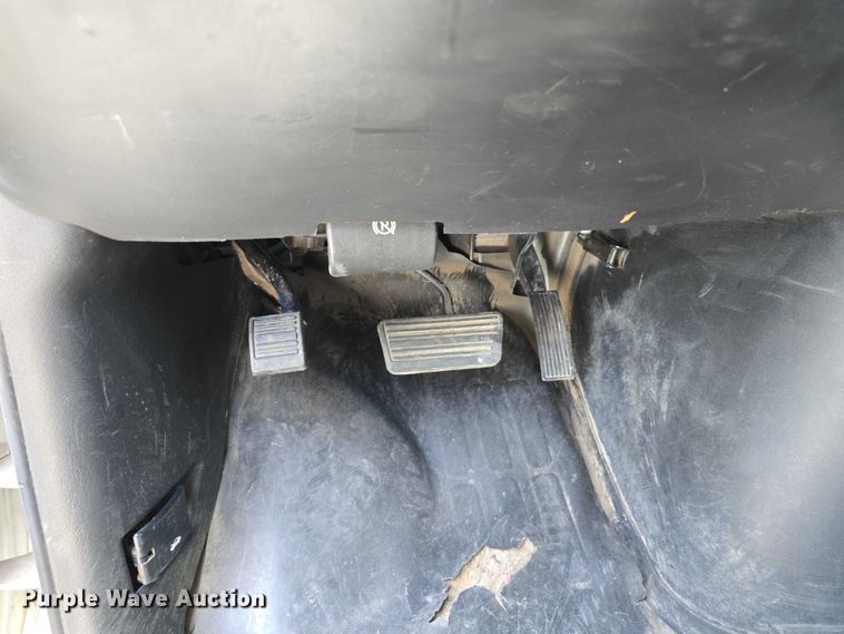 image for item EO1050 2012 Chevrolet Express 1500 van