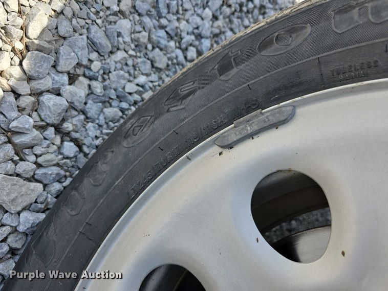 image for item EO1050 2012 Chevrolet Express 1500 van