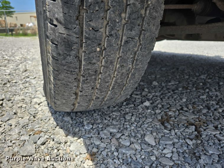 image for item EO1050 2012 Chevrolet Express 1500 van