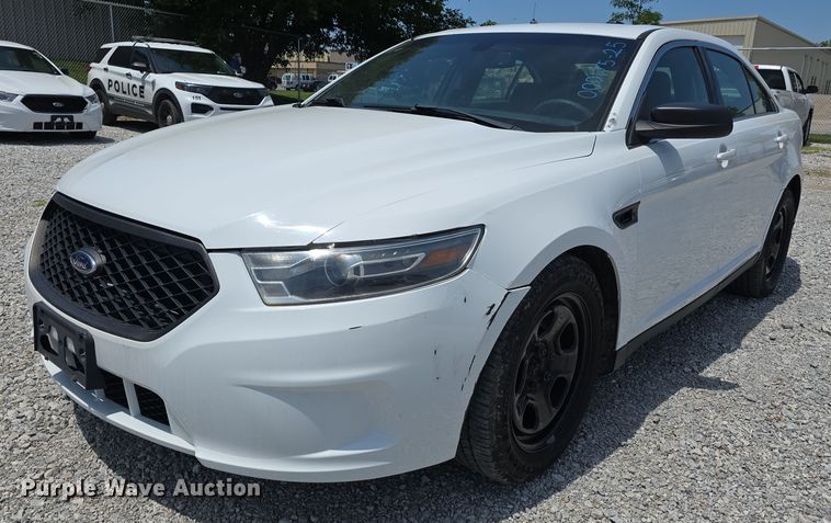 image for item EO1051 2017 Ford Taurus Police Interceptor 