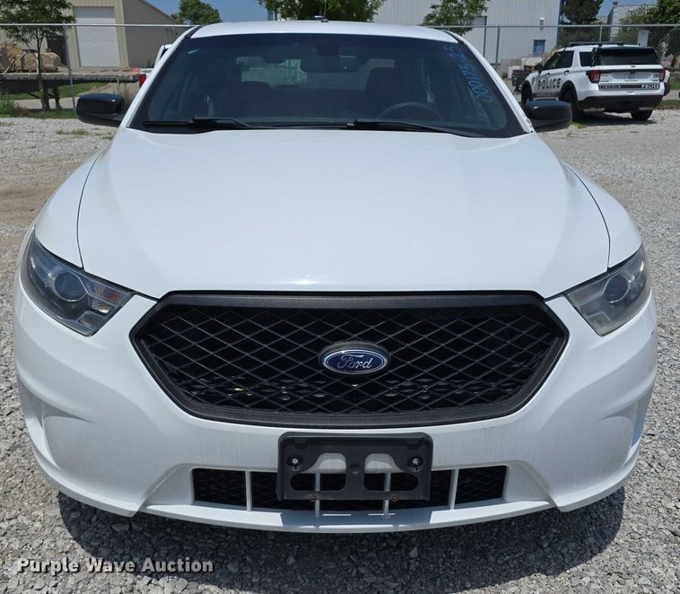 image for item EO1051 2017 Ford Taurus Police Interceptor 