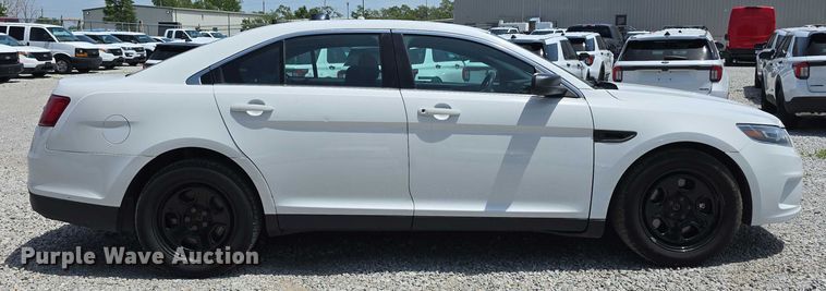 image for item EO1051 2017 Ford Taurus Police Interceptor 