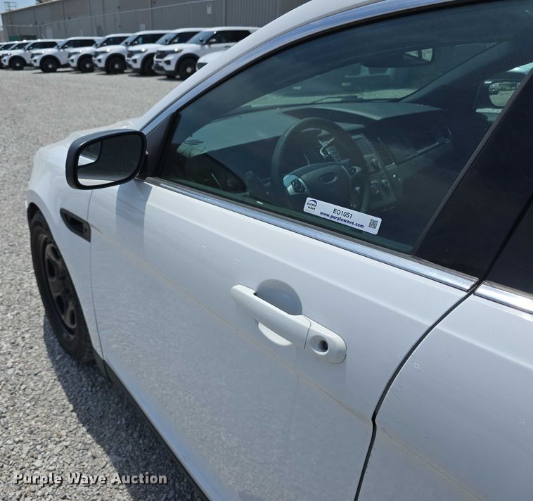 image for item EO1051 2017 Ford Taurus Police Interceptor 