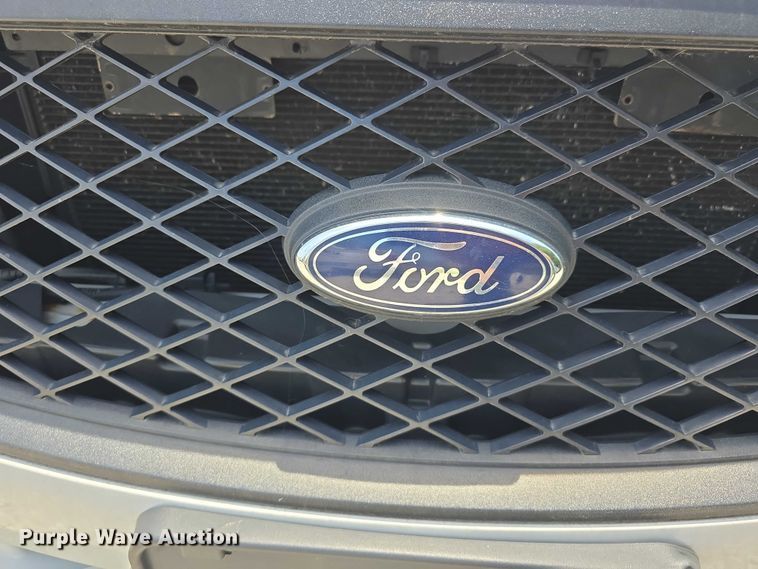 image for item EO1051 2017 Ford Taurus Police Interceptor 