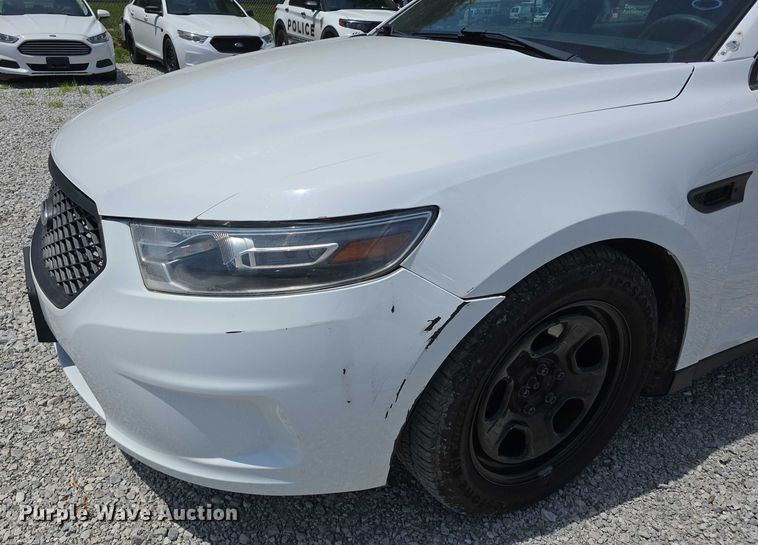image for item EO1051 2017 Ford Taurus Police Interceptor 
