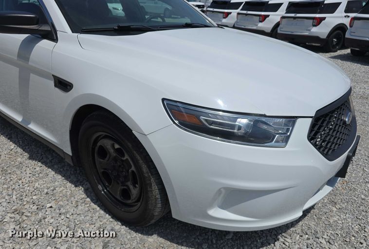 image for item EO1051 2017 Ford Taurus Police Interceptor 
