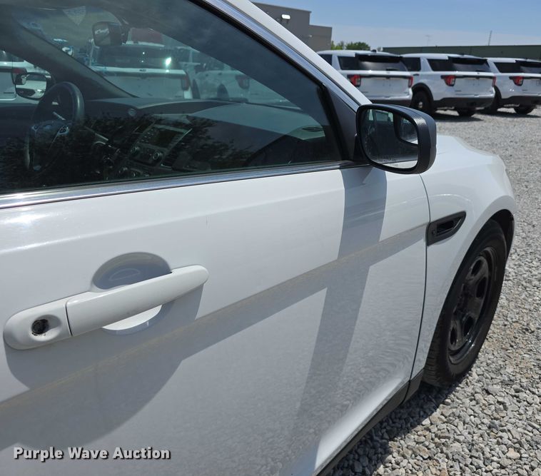image for item EO1051 2017 Ford Taurus Police Interceptor 
