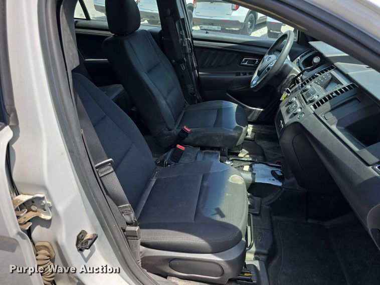image for item EO1051 2017 Ford Taurus Police Interceptor 