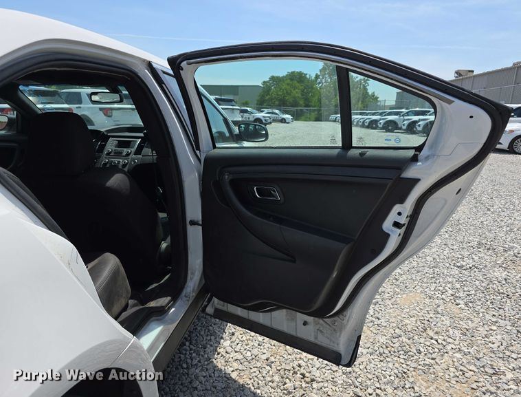 image for item EO1051 2017 Ford Taurus Police Interceptor 