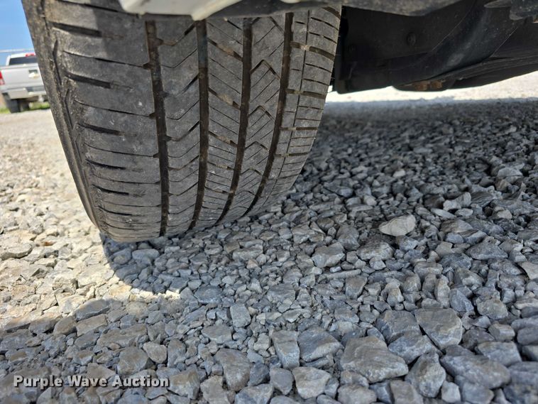 image for item EO1051 2017 Ford Taurus Police Interceptor 