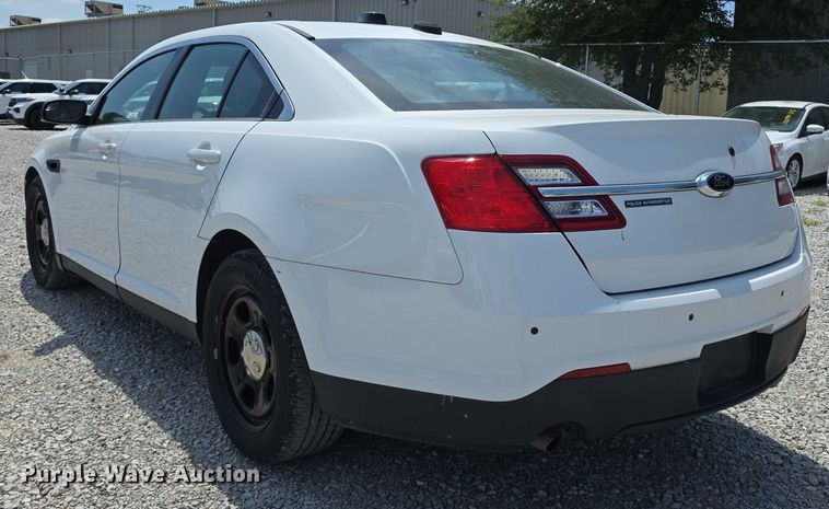 image for item EO1052 2016 Ford Taurus Police Interceptor 