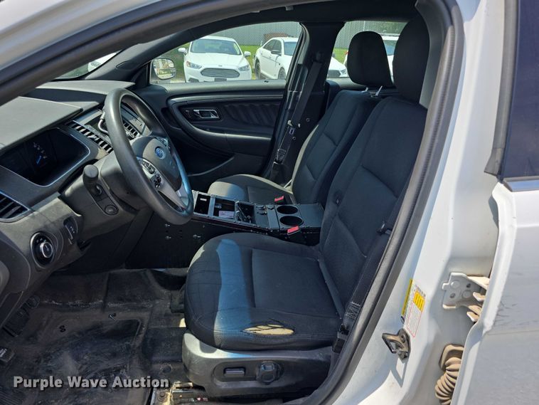 image for item EO1052 2016 Ford Taurus Police Interceptor 