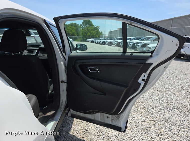 image for item EO1052 2016 Ford Taurus Police Interceptor 