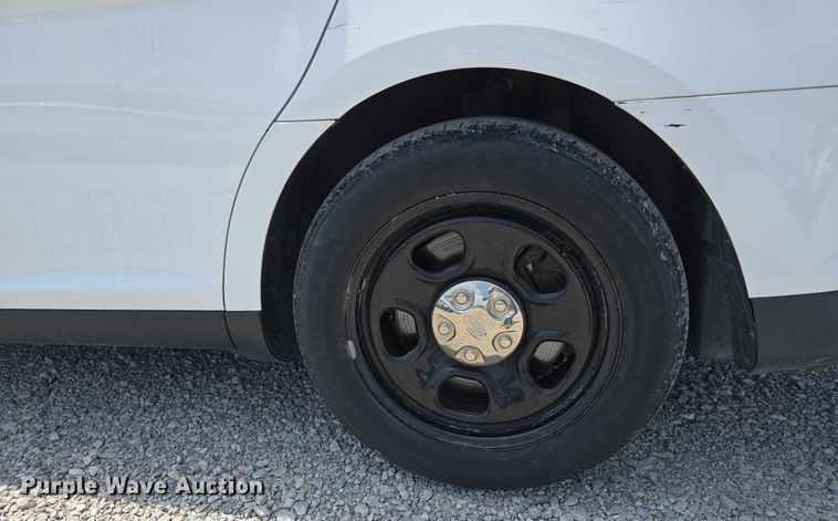 image for item EO1052 2016 Ford Taurus Police Interceptor 