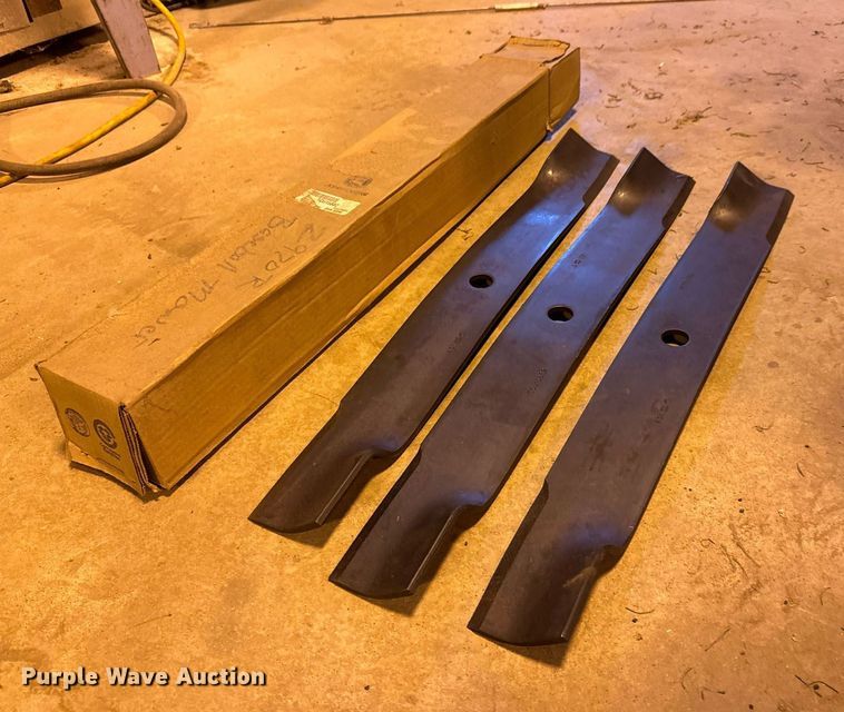 image for item EQ1413 2010 John Deere D110 lawn mower