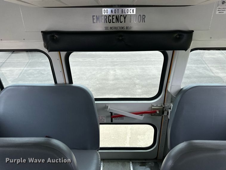 image for item EQ4845 2008 Bluebird school bus