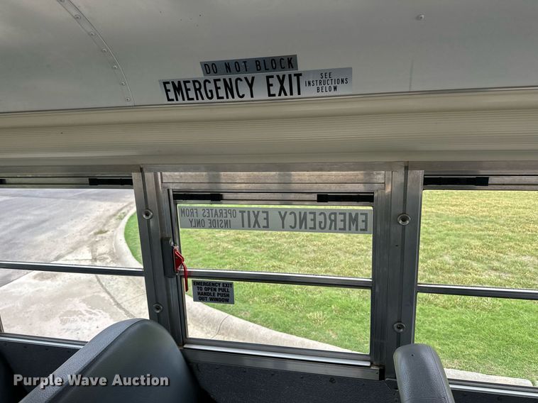 image for item EQ4845 2008 Bluebird school bus