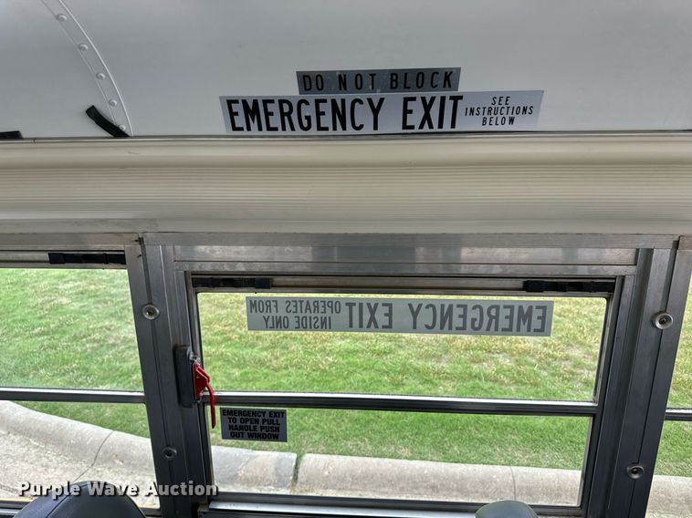 image for item EQ4845 2008 Bluebird school bus