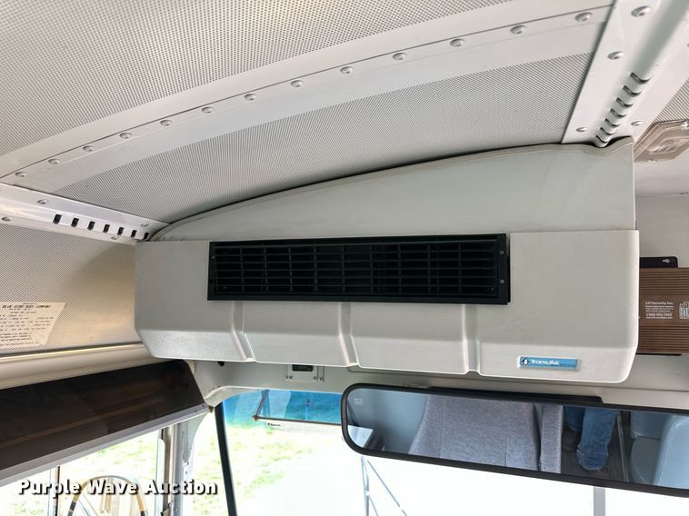 image for item EQ4845 2008 Bluebird school bus