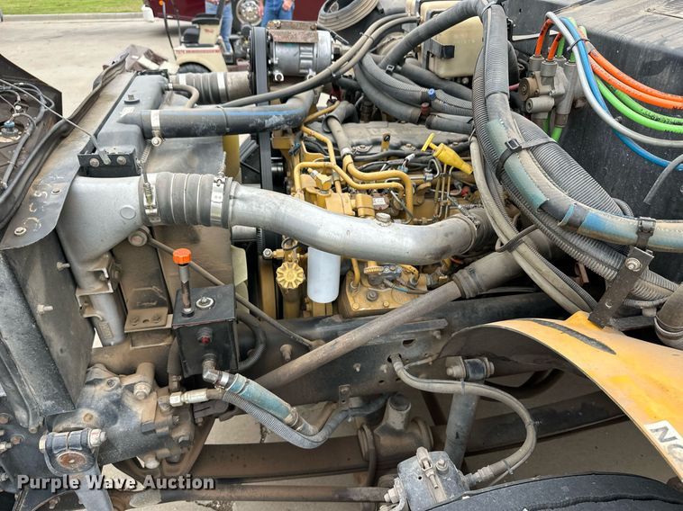 image for item EQ4845 2008 Bluebird school bus