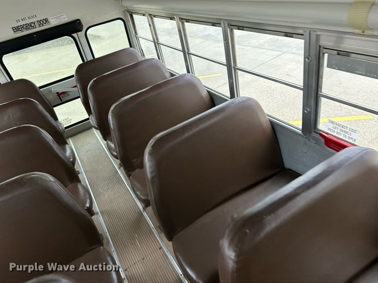 image for item EQ4853 2006 Blue Bird All American FE school bus