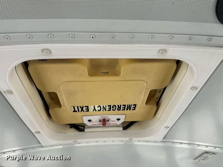 image for item EQ4853 2006 Blue Bird All American FE school bus