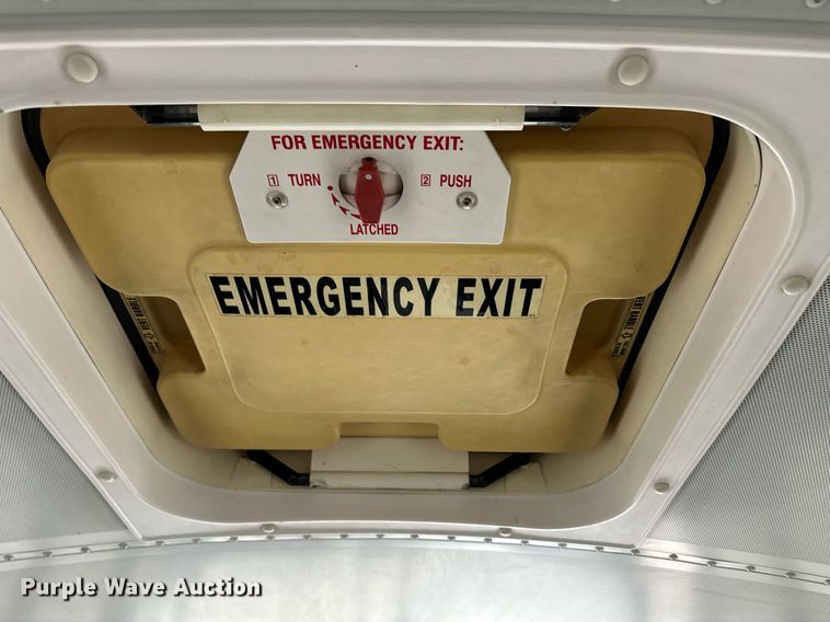 image for item EQ4853 2006 Blue Bird All American FE school bus